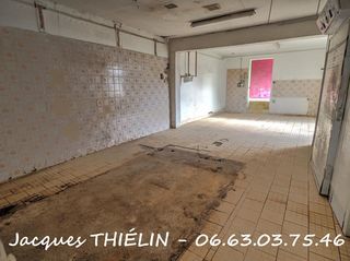  Immeuble � vendre 3 pi�ces 240 m�