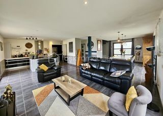  Maison � vendre 4 pi�ces 150 m�