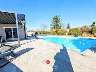  Propri�t�/ch�teau � vendre 7 pi�ces 251 m�