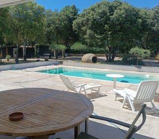  Propri�t�/ch�teau � vendre 8 pi�ces 317 m�