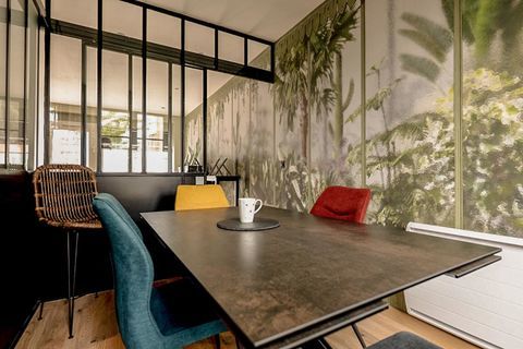 LIEUX UNIQUES &reg; - PROPRI&Eacute;T&Eacute;S PRIV&Eacute;ES &reg;  BEAU LOCAL DE STANDING - BLOIS VIENNE 102500 41000 Blois