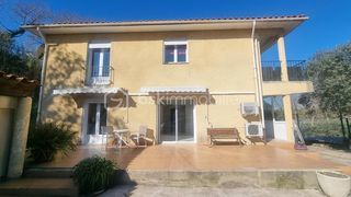  Maison � vendre 8 pi�ces 213 m�