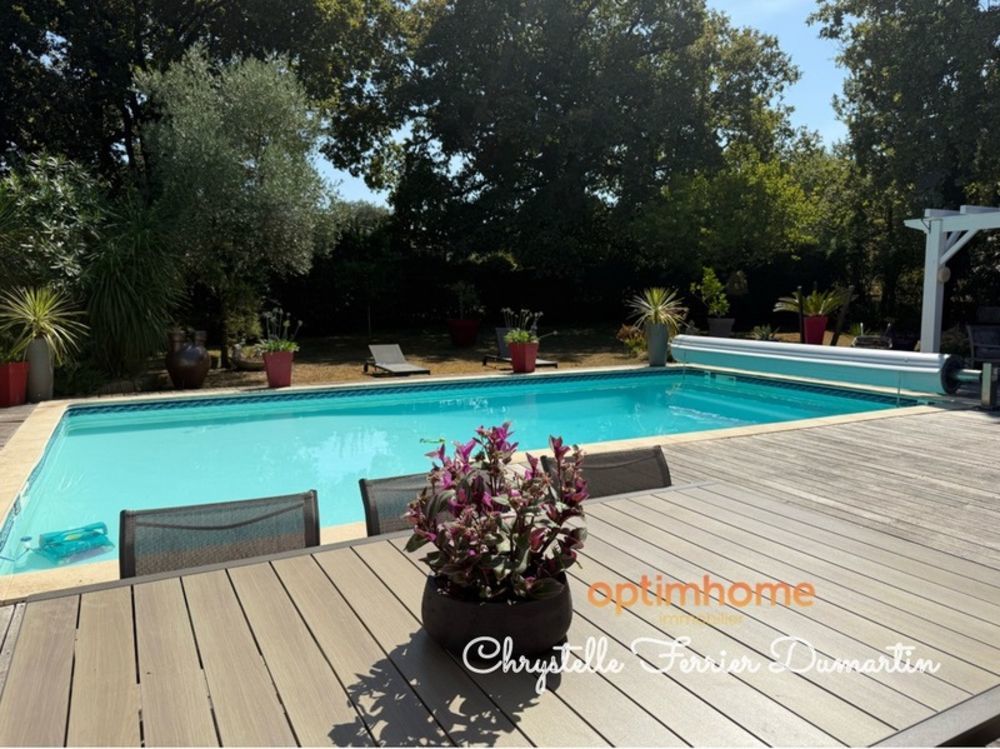 � vendre  Villa Carbon-Blanc (33560)