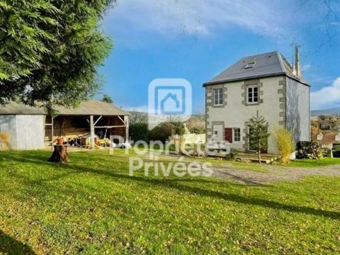   Maison de Ma�tre � Saint-Samson (53140) avec 2 chambres Maison - 4 pi�ce(s) - 86 m�