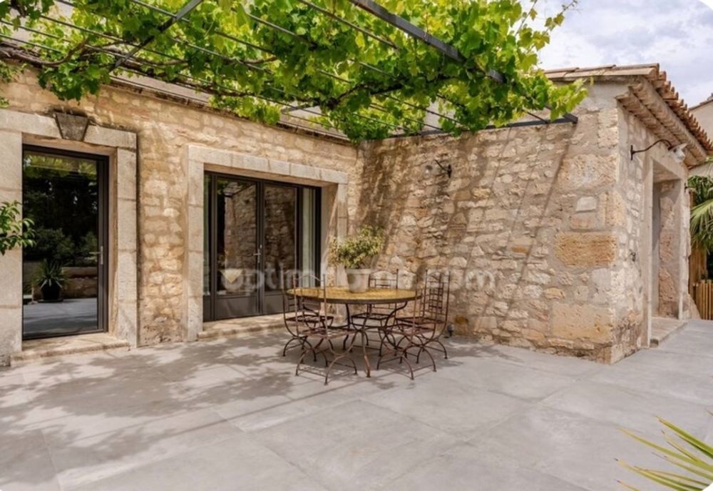 � vendre  Maison Paradou (13520)