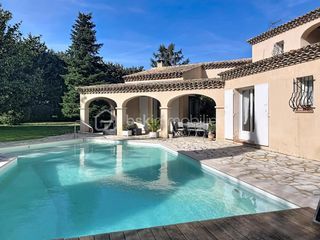  Maison � vendre 7 pi�ces 180 m�