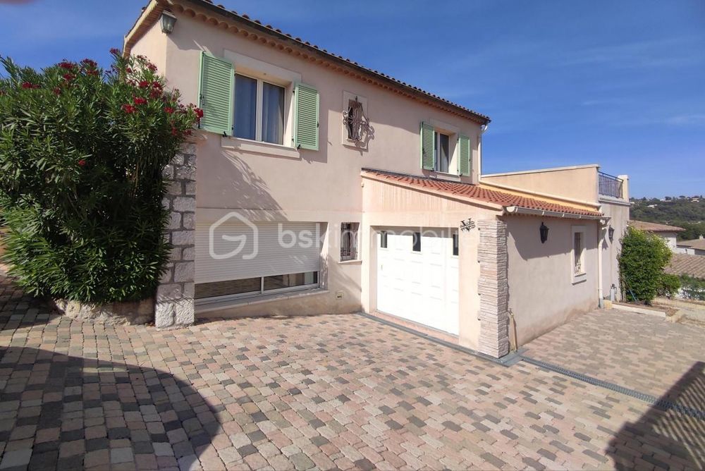 � vendre  Villa La Colle-sur-Loup (06480)