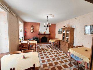  Maison � vendre 10 pi�ces 250 m�