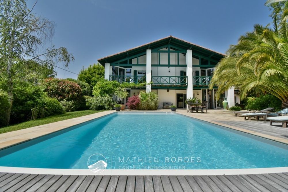 � vendre  Villa Villefranque (64990)