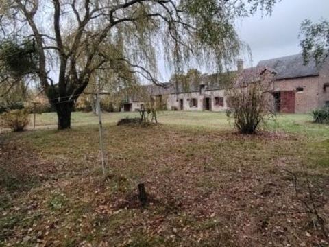   Proche Vend�me, belle Long�re  dans cadre verdoyant avec d�pendances Maison - 4 pi�ce(s) - 95 m�