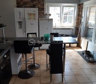  Maison � vendre 8 pi�ces 150 m�