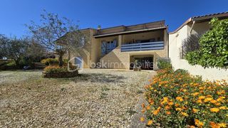  Maison � vendre 7 pi�ces 223 m�