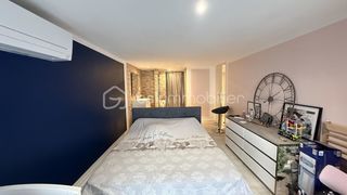  Immeuble � vendre 10 pi�ces 300 m�