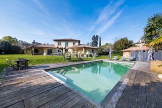  Maison � vendre 9 pi�ces 290 m�