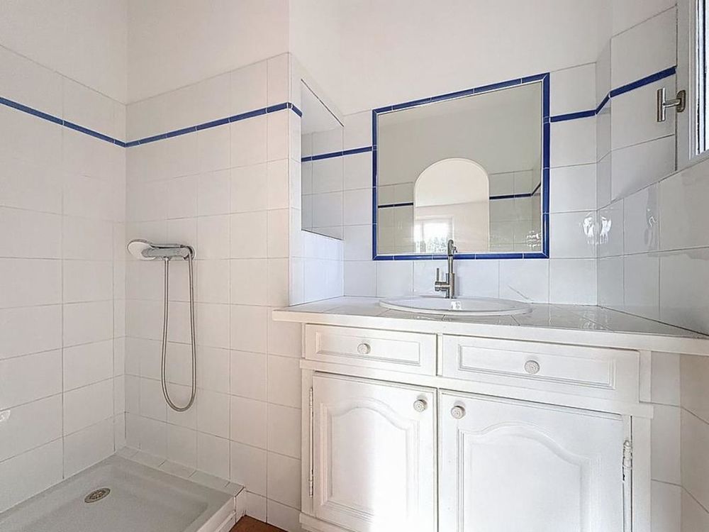 � vendre  Villa Roquebrune-sur-Argens (83520)