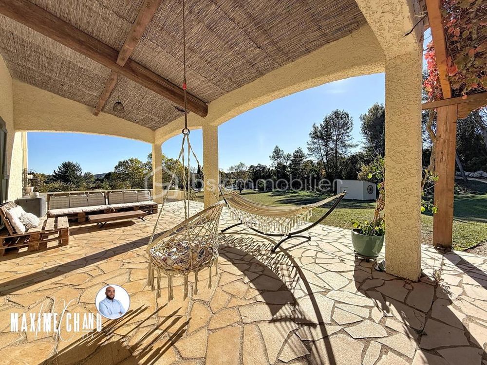 � vendre  Propri�t�/ch�teau Montarnaud (34570)