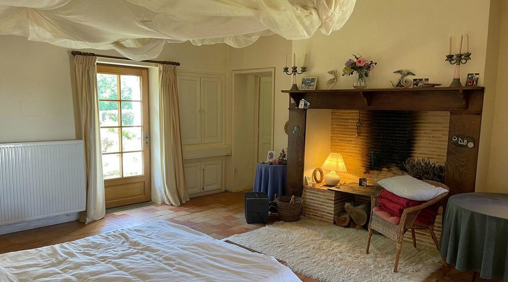 � vendre  Maison Sainte-Alv�re (24510)