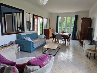  Villa � vendre 8 pi�ces 200 m�