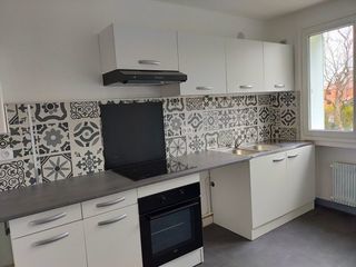  Appartement � louer 4 pi�ces 85 m�