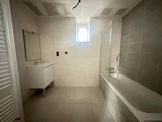  Appartement � louer 4 pi�ces 84 m�