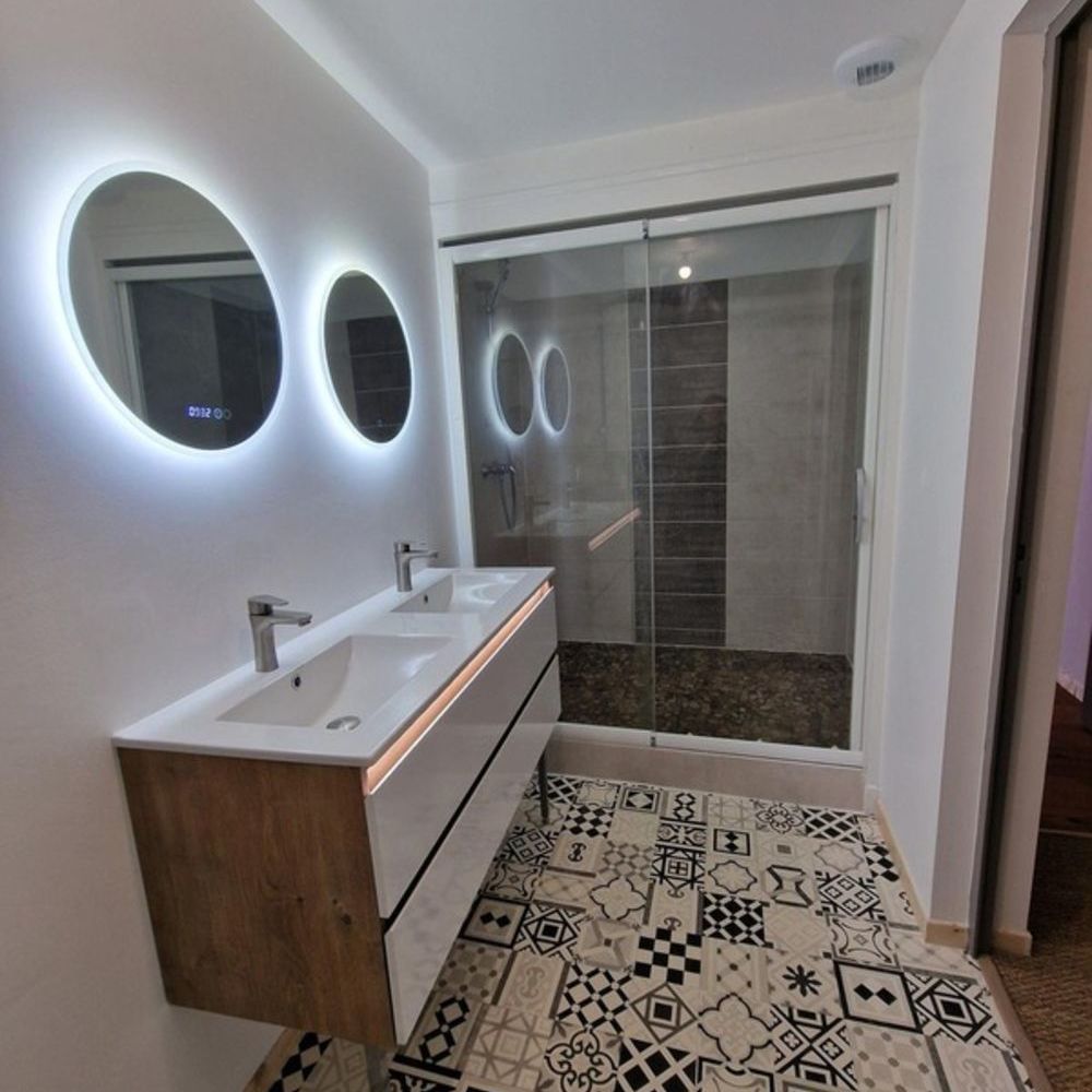 � vendre  Maison Saint-Jean-d'Ang�ly (17400)