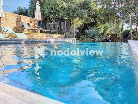   *** BELLE MAISON D'ARCHITECTE AVEC PISCINE ET TERRAIN PAYSAGE + T2 INDEPENDANT*** Maison - 9 pi�ce(s) - 220 m�