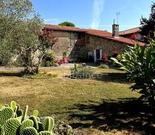  Maison � vendre 9 pi�ces 270 m�