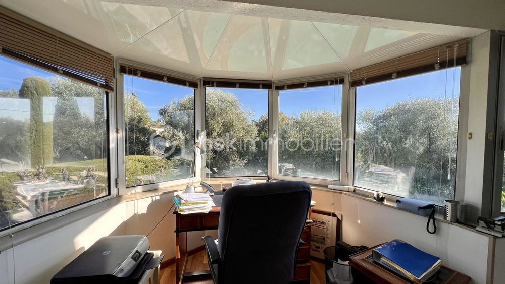 � vendre  Villa La Colle-sur-Loup (06480)