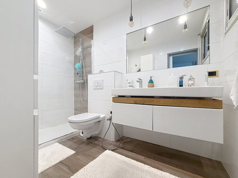 � vendre  Appartement Ferney-Voltaire (01210)