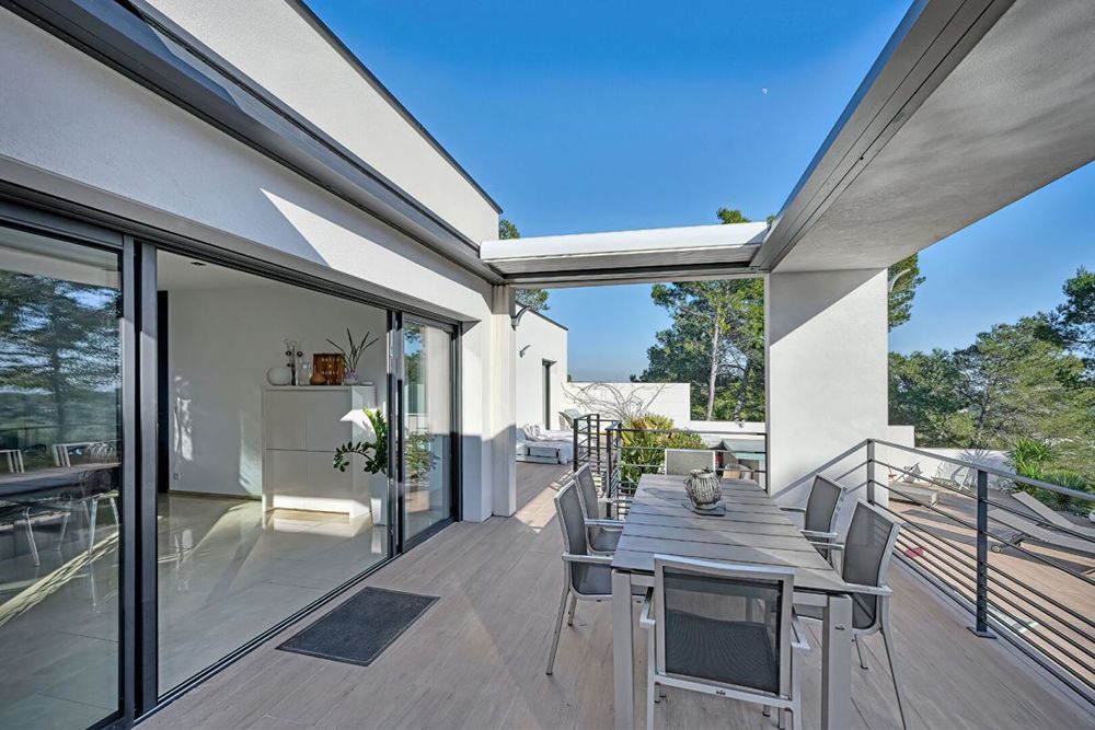 � vendre  Propri�t�/ch�teau N�mes (30000)