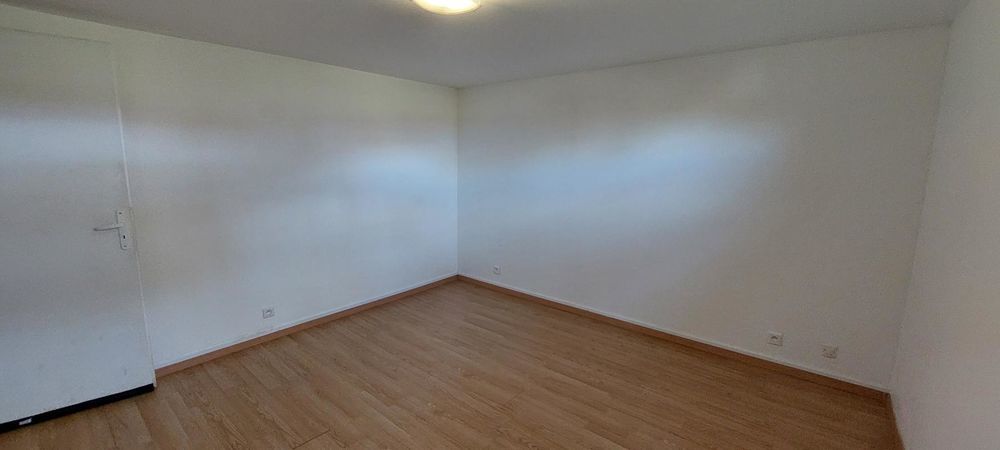 � vendre  Villa Jardin (38200)