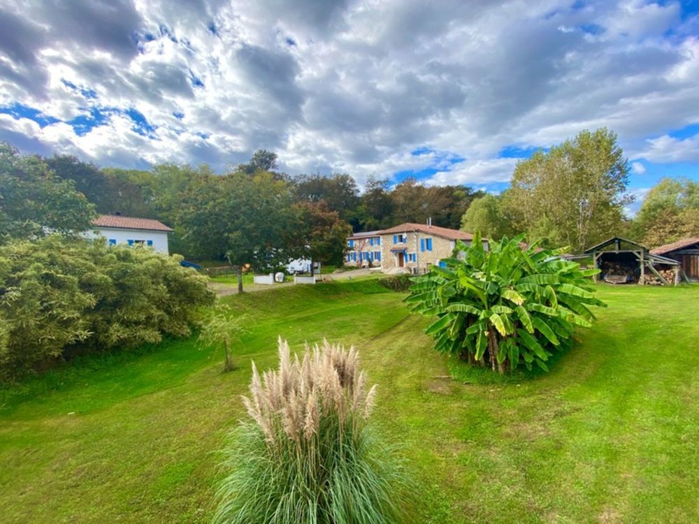 � vendre  Propri�t�/ch�teau Gamarde-les-Bains (40380)