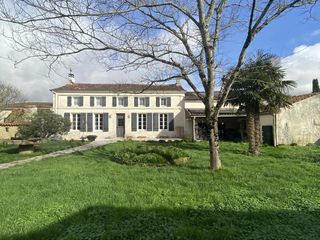  Maison � vendre 15 + pi�ces 361 m�