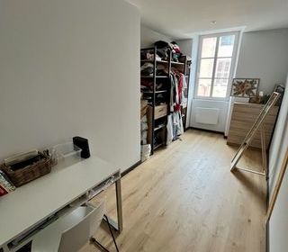  Appartement � vendre 4 pi�ces 98 m�