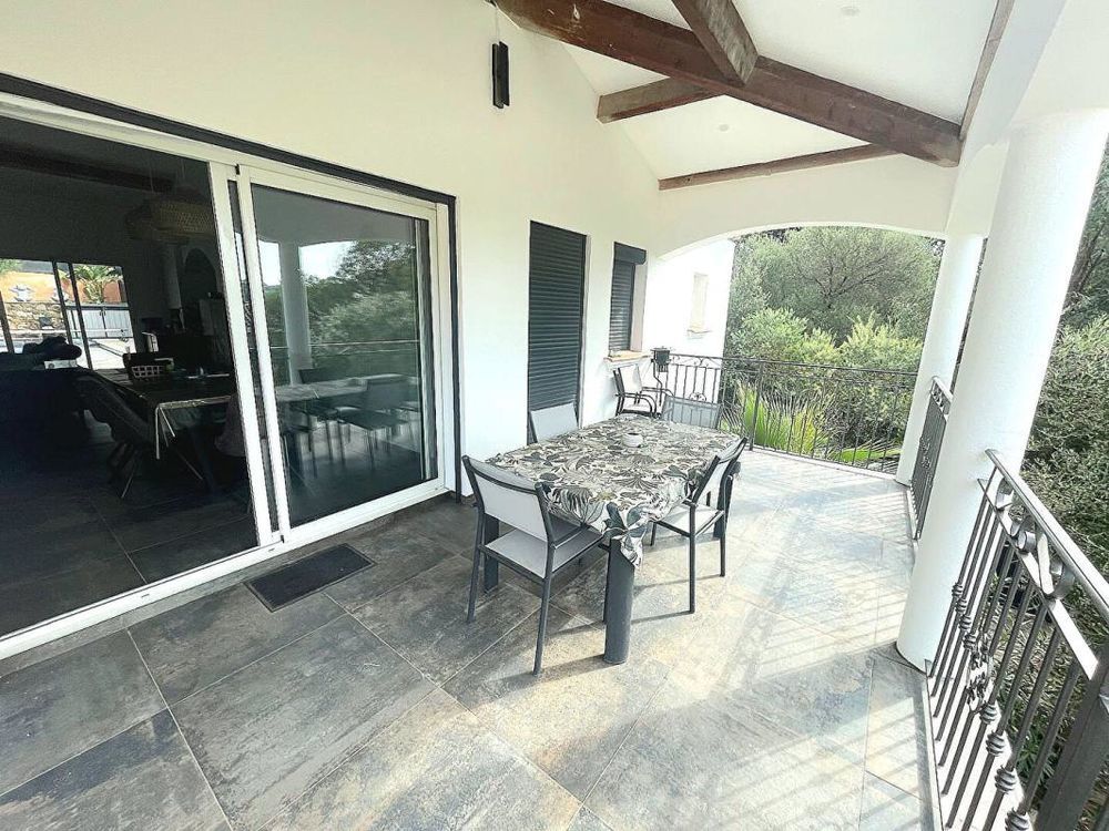 � vendre  Maison Cavalaire-sur-Mer (83240)