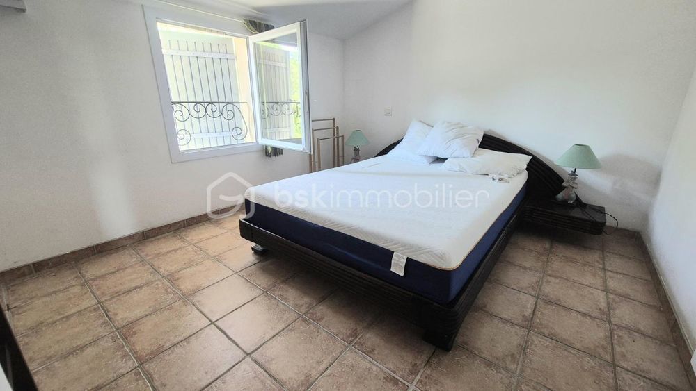 � vendre  Villa Saint-Saturnin-l�s-Apt (84490)