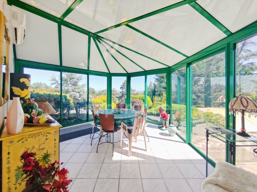 � vendre  Maison Givry (71640)