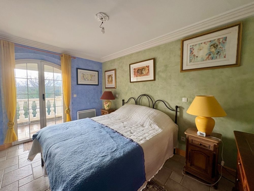 � vendre  Maison Trans-en-Provence (83720)