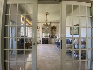  Propri�t�/ch�teau � vendre 7 pi�ces 245 m�