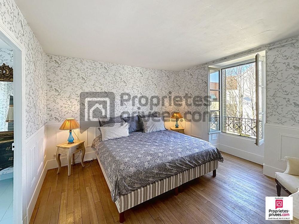 � vendre  Propri�t�/ch�teau Brie-Comte-Robert (77170)