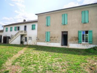  Maison � vendre 10 pi�ces 220 m�