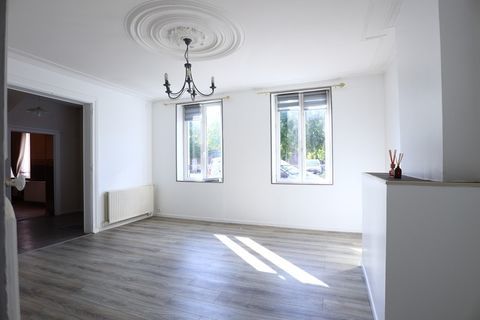   Maison individuelle 133 m� � Fourmies Maison - 5 pi�ce(s) - 133 m�