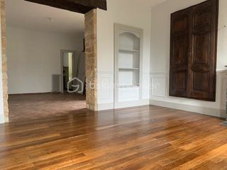  Appartement � louer 3 pi�ces 83 m�