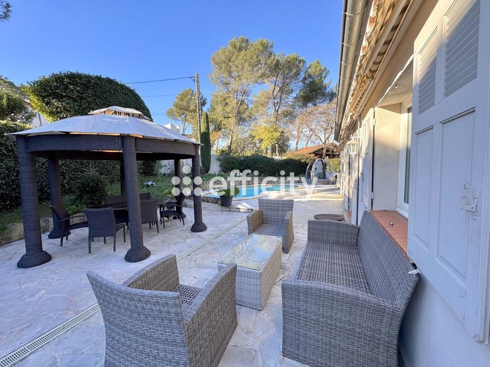 � vendre  Villa Mougins (06250)