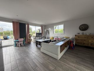  Propri�t�/ch�teau � vendre 5 pi�ces 148 m�