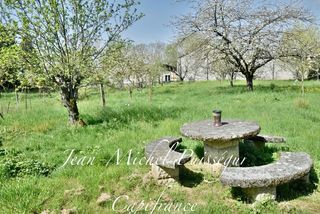  Immeuble � vendre 14 pi�ces 220 m�