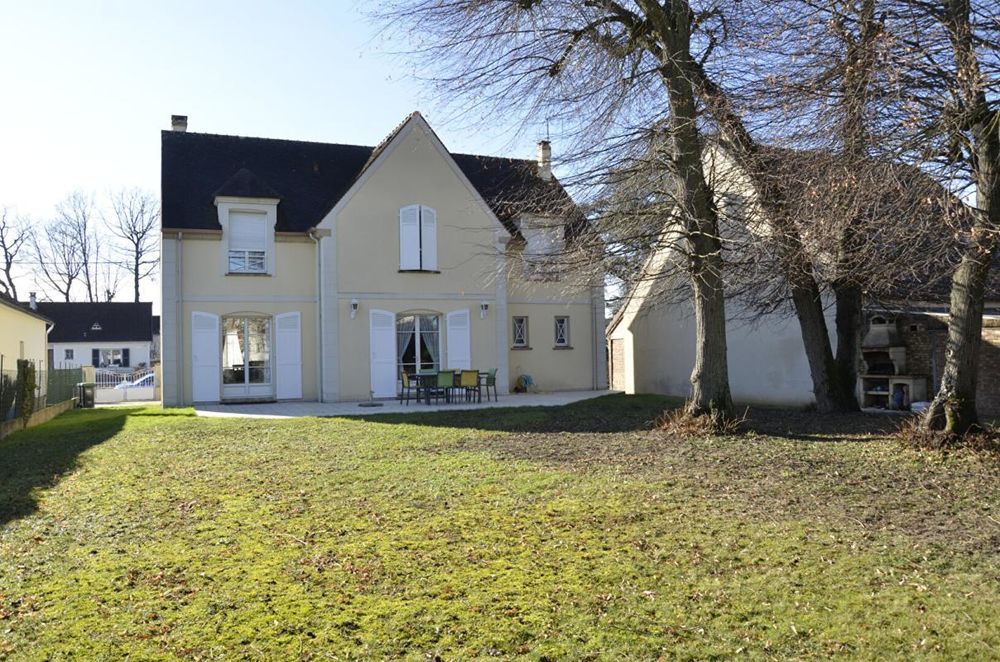 � vendre  Maison Sainte-Genevi�ve-des-Bois (91700)