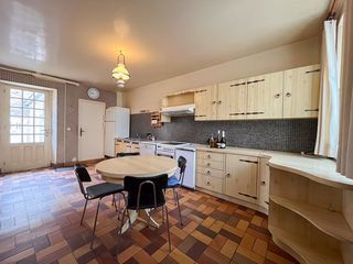  Maison � vendre 15 + pi�ces 349 m�