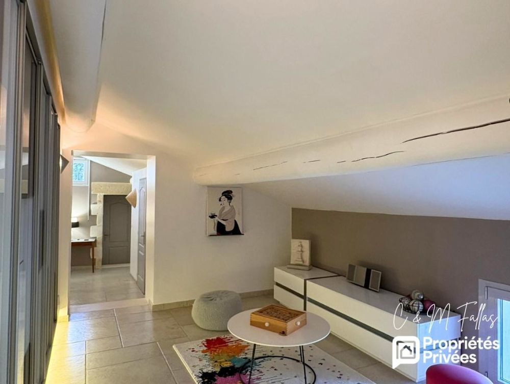 � vendre  Propri�t�/ch�teau Visan (84820)