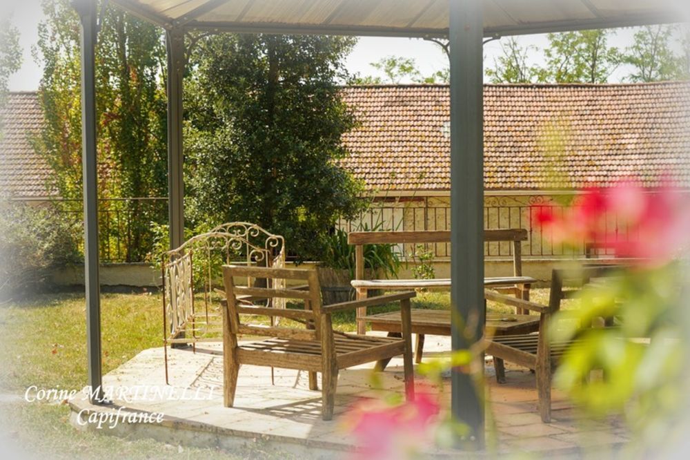 � vendre  Propri�t�/ch�teau Agen (47000)